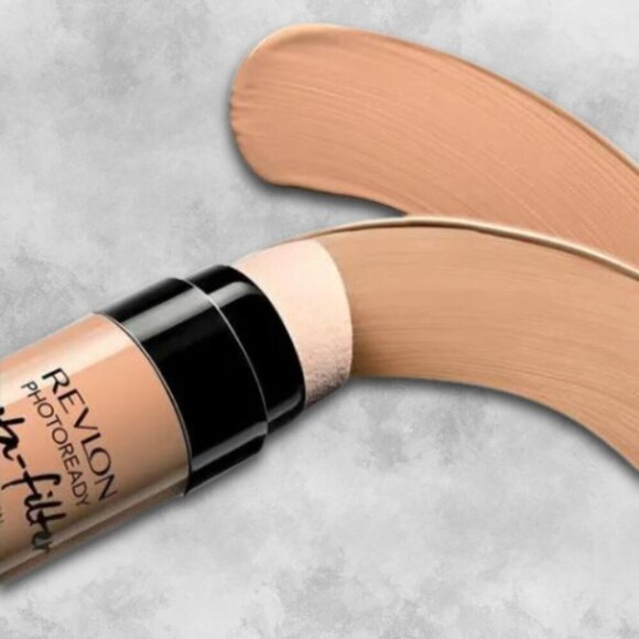 Revlon PhotoReady Insta-Filter Stick Foundation 320 True Beige Women's 27ml NWT - Picture 2 of 3
